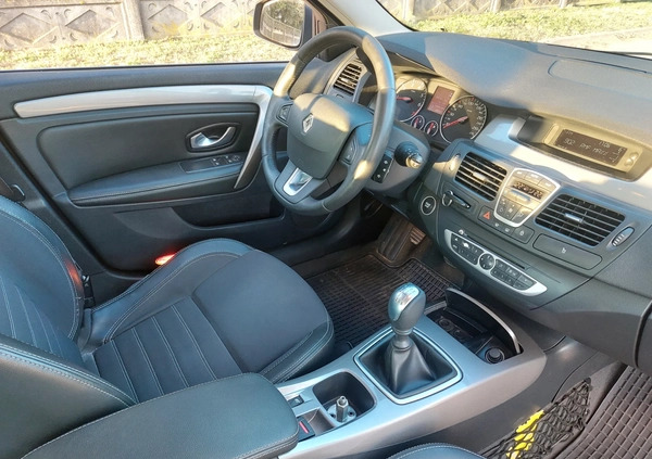 Renault Laguna cena 20900 przebieg: 199999, rok produkcji 2011 z Płońsk małe 106